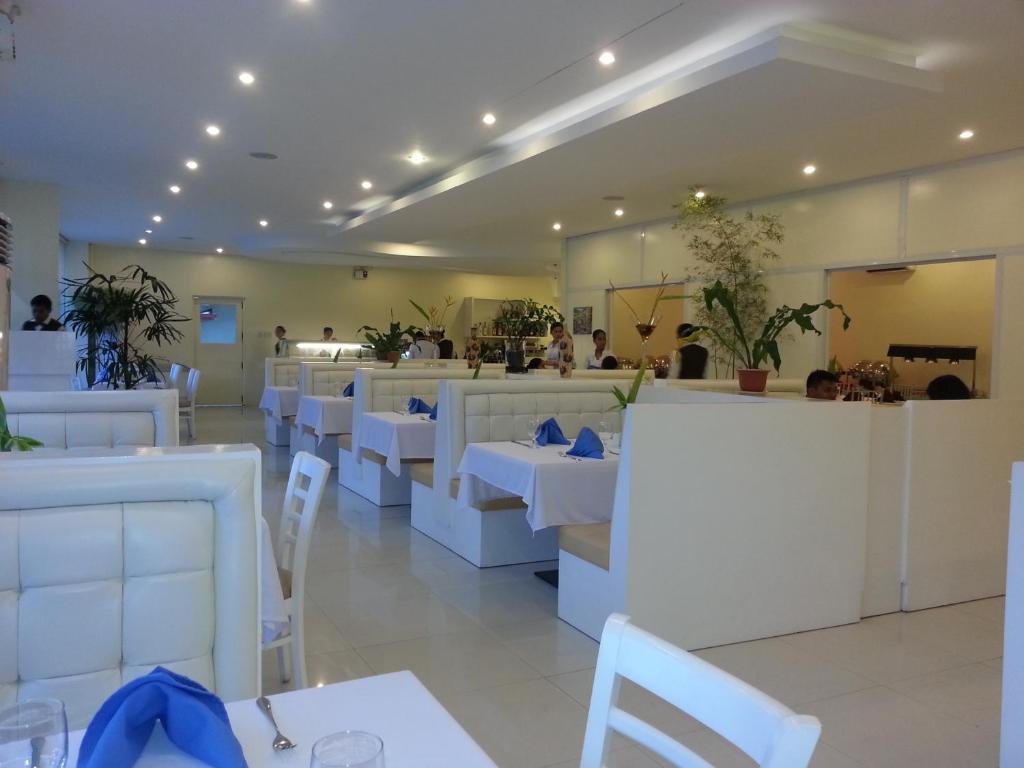 Parkway Hotel Surigao Exterior photo